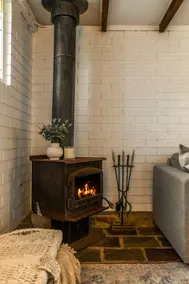 Pet-Friendly Samford Escape - 25 mins to Brisbane - Image 2