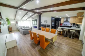 Family & Pet Friendly w Fenced Play area & HotTub - Image 2