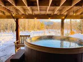 Gooseneck Lodge - Family Chalet on the Saco River! - Image 2