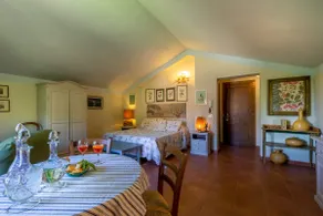 Tuscany Nature & Pool - Image 3