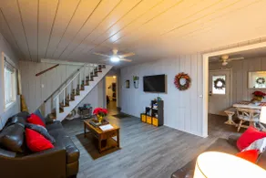 Strawberry’s Rivers Resort Cabin #6 - Image 3