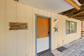 Shelton Family Cabin - Image 2