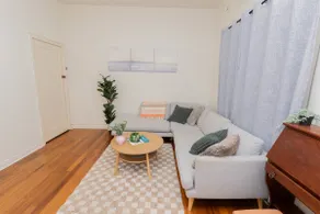 Richmond, 2 Bed, King Bed, Long & Short Term Stays - Image 2