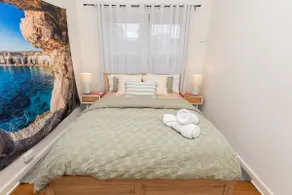 Richmond, 2 Bed, King Bed, Long & Short Term Stays - Image 5