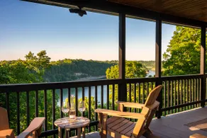 Sleeps 12 · Lakeview · Arcade · Hot Tub - Image 3