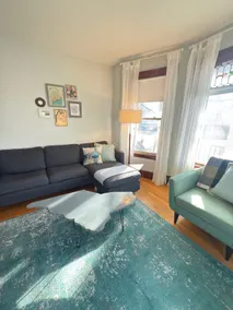 Bright and Spacious 2 BR with Parking - Image 2