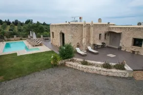 Heliopetra Lux Villa with private Pool - Image 2