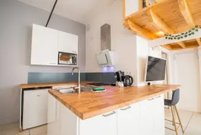 La Menuiserie • Quiet loft in the heart of Gap • M02 - Image 3