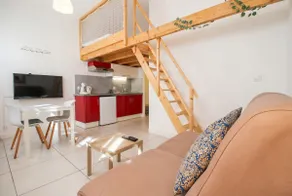 La Menuiserie • Quiet loft in the heart of Gap • M03 - Image 2