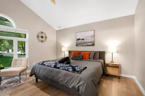 3BR Pet-Friendly Home| BigFenced Yard+Fire Pit - Image 5