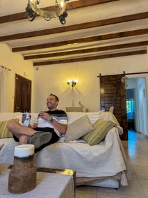 Casa Armonía, warmth and charm with garage - Image 2