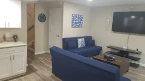 The Comfort Nook, Stylish Basement Suite Near I-83 - Image 5