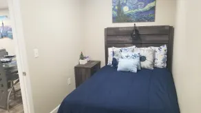 The Comfort Nook, Stylish Basement Suite Near I-83 - Image 2