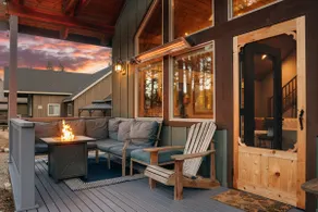 🌄Luxe House - NEW game room, hot tub, firepit, private retreat 🌄 - Image 5