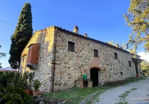 Tuscan Villa 15 min from Florence, Parking, Garden - Image 2