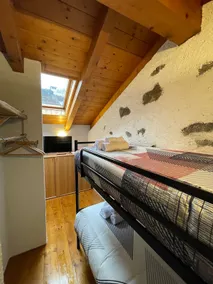 Wooden house*fireplace*near sky lifts - Image 3