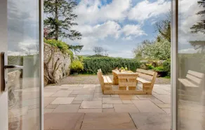 The Kennelman 3 bedroom option - Image 4