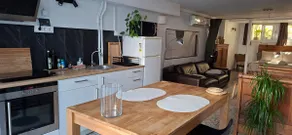 45 m2 studio with 6 mm patio, a walk from the beach. - Image 2