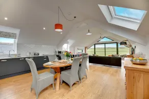 The Coach House - Image 3
