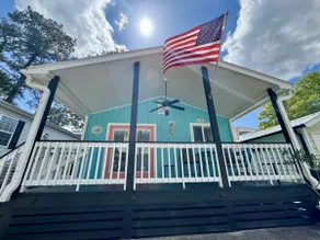 Pet-Friendly Beach Cottage with Golf Cart - Image 2