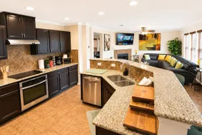 Casa Luna | Premium Stay | 6 King Bed | Large Home - Image 3