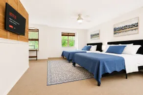 Casa Luna | Premium Stay | 6 King Bed | Large Home - Image 4