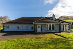 The Marshes - Large home, short drive to beach - Image 2