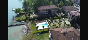 Timetofreedom Beautiful location with private beach - Image 2