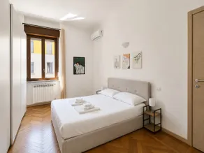 BIG Suite Goldoni 1 room apart [Duomo-M4 Airport] - Image 2