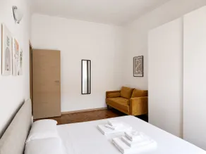 BIG Suite Goldoni 1 room apart [Duomo-M4 Airport] - Image 4