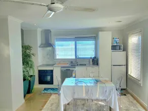 Rosebud Beachside Apartment, Balcony, BBQ, JetSpa! - Image 2