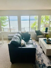 Incredible, peaceful lake views & Cute House! - Image 2