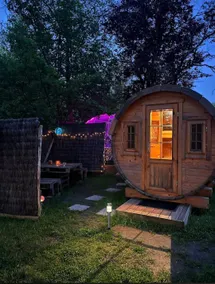 Incredible private bubble spa barrel - Image 2