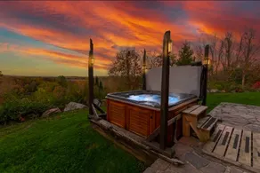 Sundance of Blantyre Lodge +Hot Tub +Sauna +Pond - Image 3