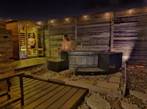 Private Retreat: Sauna + Plunge + Outdoor Shower* - Image 4