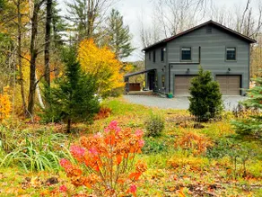 New home & hot tub, perfect location! - Image 4