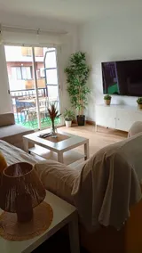 Waterfront apartment, downtown and beach - Image 2