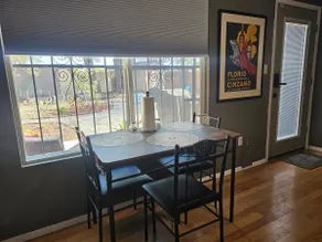 Cozy spot near ABQ - Image 4