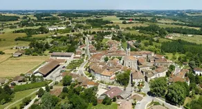 Adults Only: Relax in nature & heated pool - Image 4