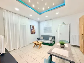 ITHACA: Apartment with private entrance - Image 3