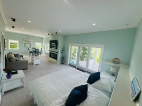 Cozy Coastal Apt w/ Ocean View Patio & Fireplace - Image 4