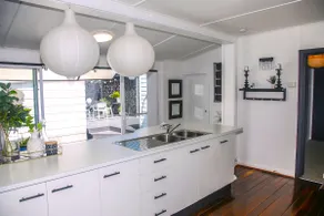 Hidden Gem - 10 Mins To Wineries 2 Bedroom - Image 5