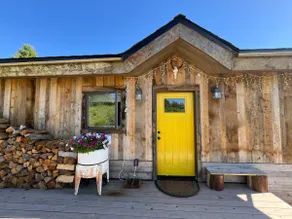 Cabin on the Creek - Image 5