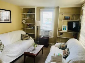 ARK Cottage - Image 3