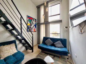 Prime Location | Duplex Comfort - Image 3