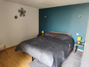 Independent apartment with terrace and garden - Image 4