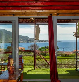 Cozy House with Amazing View and Unique Outdoor! - Image 4