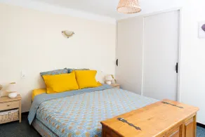 La Soleillade in Manosque • Garden & private parking - Image 4