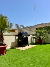 Apartment with terrace near the sea - Image 3