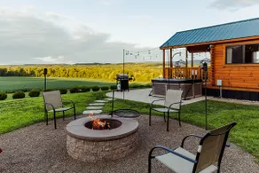 Tiny Home HOT TUB SAUNA -Pine View Getaway - Image 5